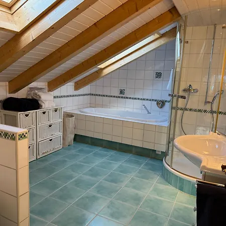 Duplex Spacieux Et Plein De Charme A Crans-montana 아파트 *