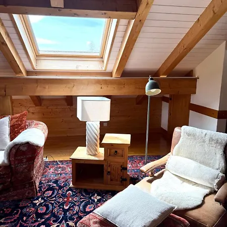 Duplex Spacieux Et Plein De Charme A Crans-montana Apartamento