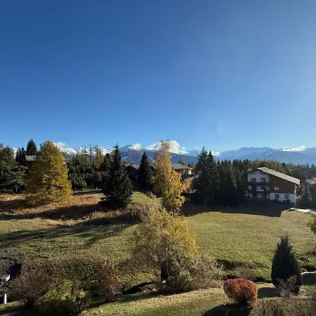 Duplex Spacieux Et Plein De Charme A Crans-montana *